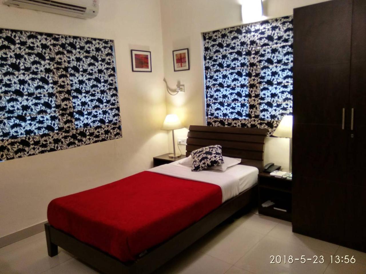 מלון כלכותה Red Arrow Residency מראה חיצוני תמונה